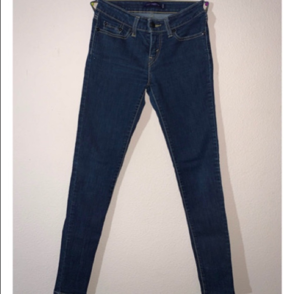 Jeans - Picture 2 of 3